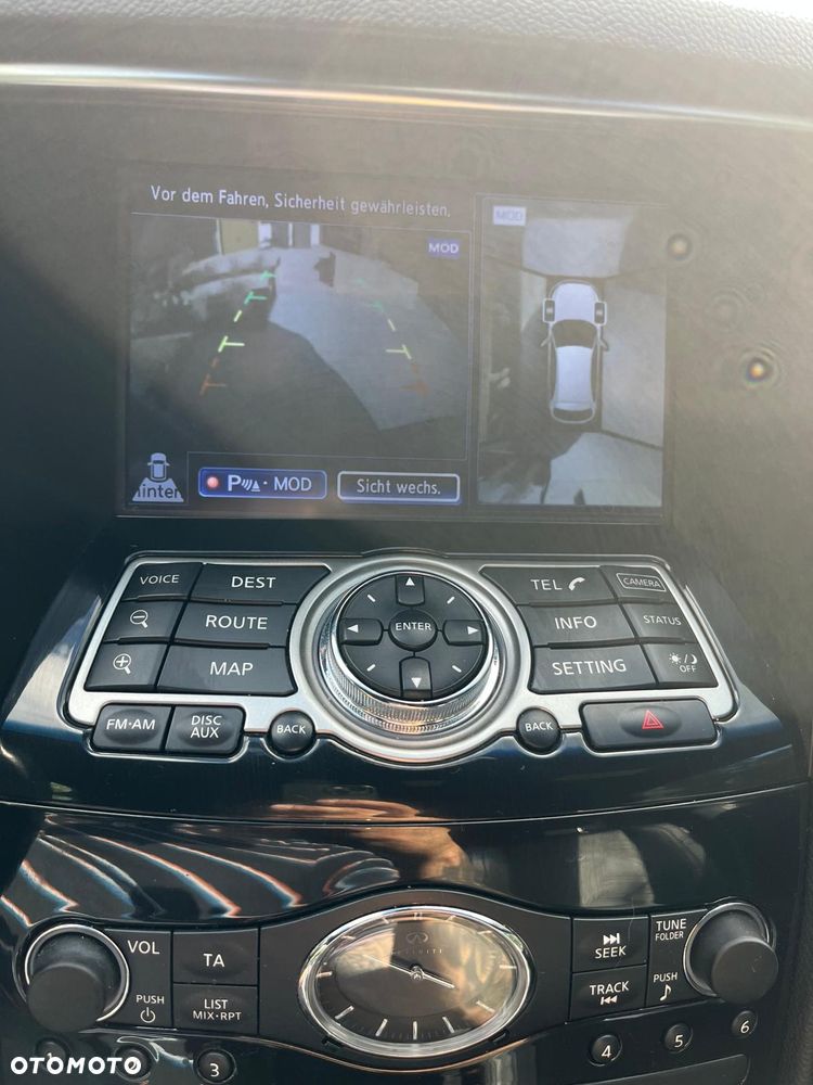 Infiniti Q70 3.0d S Premium - 18