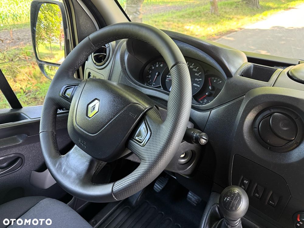 Renault Master - 24