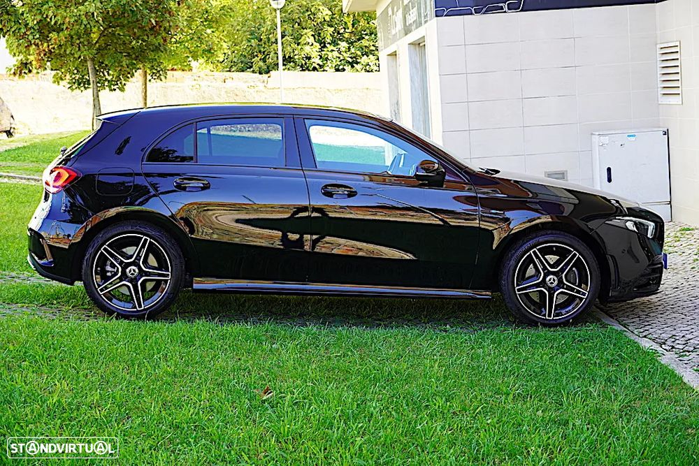 Mercedes-Benz A 250 e AMG Line - 9