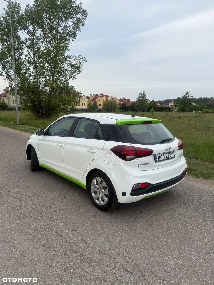 Hyundai i20 1.2 Comfort - 3