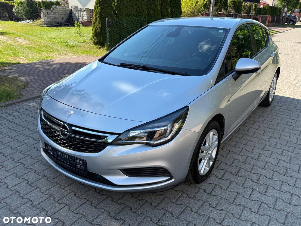 Opel Astra - 9