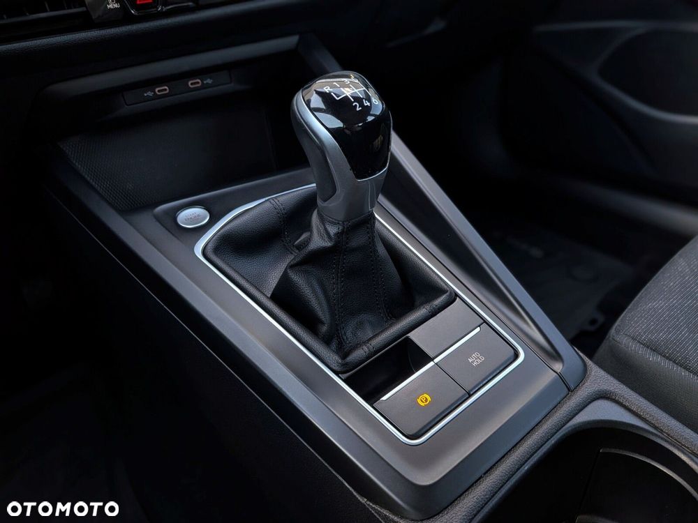 Volkswagen Golf 2.0 TDI Life - 27