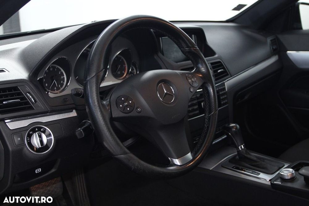Mercedes-Benz E - 13