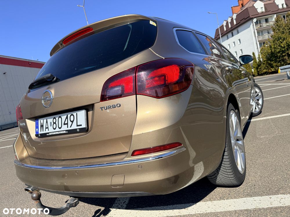 Opel Astra 1.6 SIDI Turbo ecoFLEX Start/Stop Innovation - 5