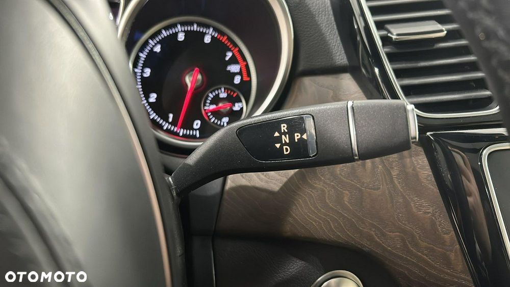 Mercedes-Benz GLS 400 4-Matic - 24