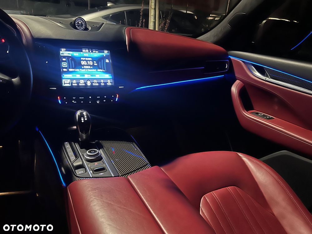 Maserati Levante Modena S - 34