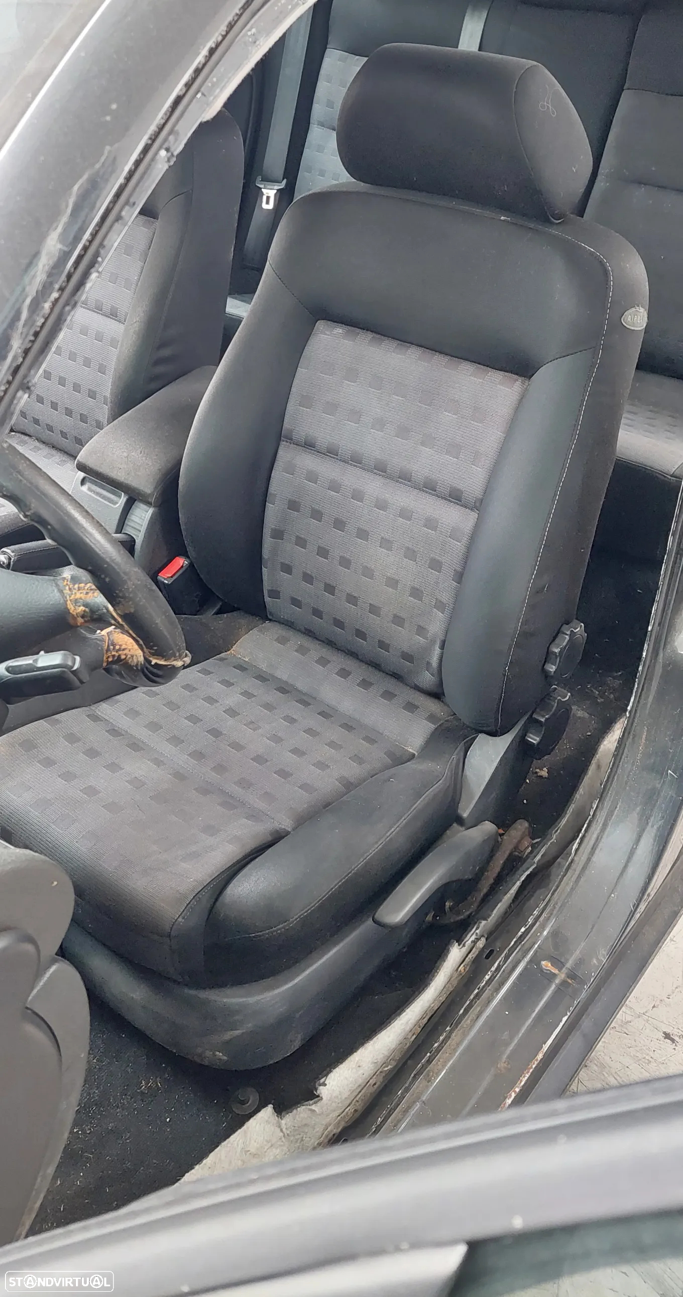 VW PASSAT B5 VARIANT PARA PEÇAS - 8