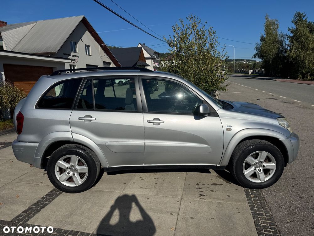 Toyota RAV4 D-4D 4x4 Sol - 5