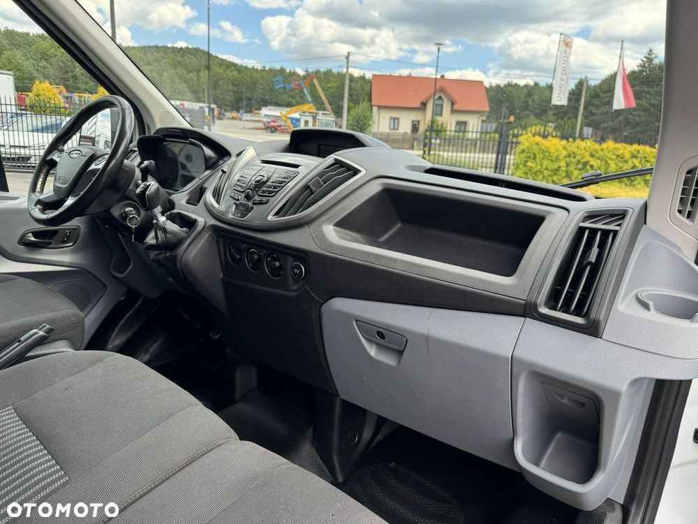 Ford Transit - 37