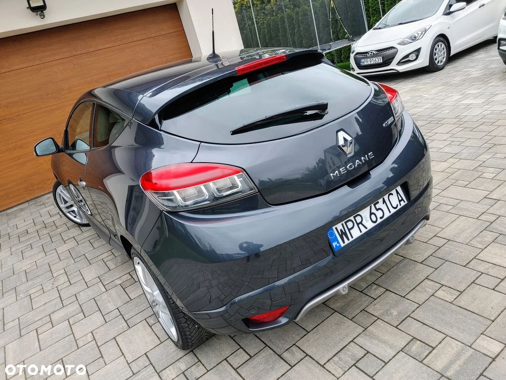 Renault Megane TCe 180 GT - 19