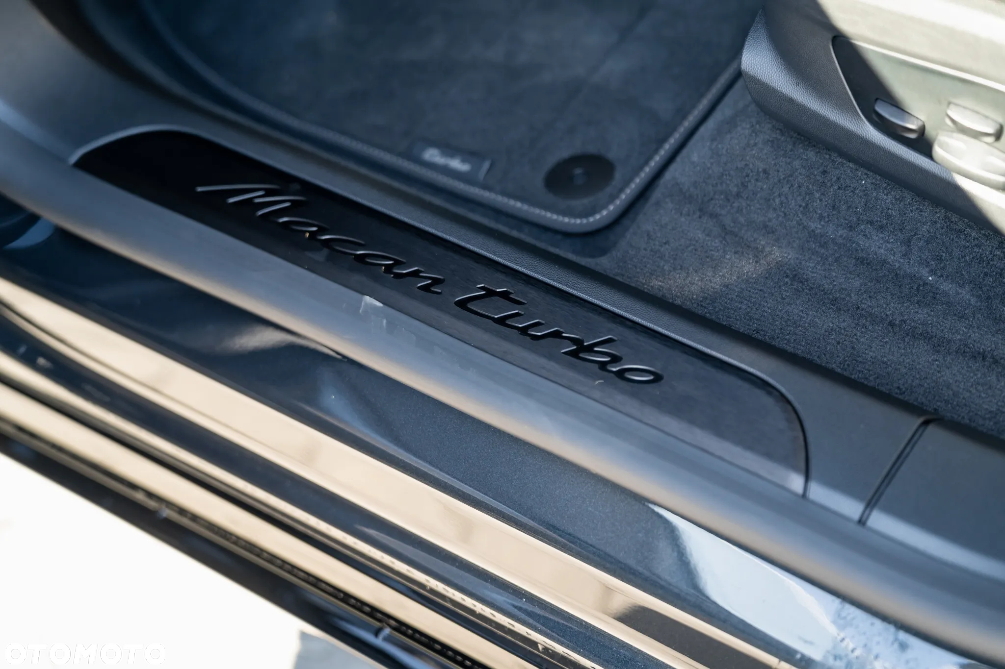 Porsche Macan Turbo 100kWh - 23