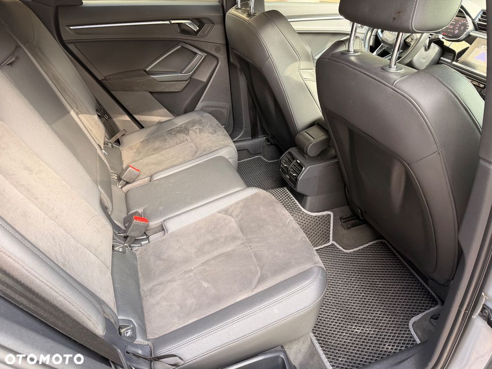 Audi RS Q3 Sportback - 8