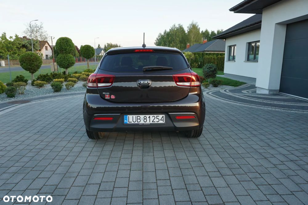 Kia Rio 1.2 XL - 4