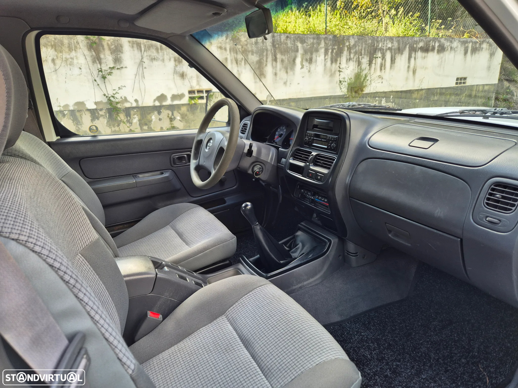 Nissan Pick Up 2.5 TD CD - 9