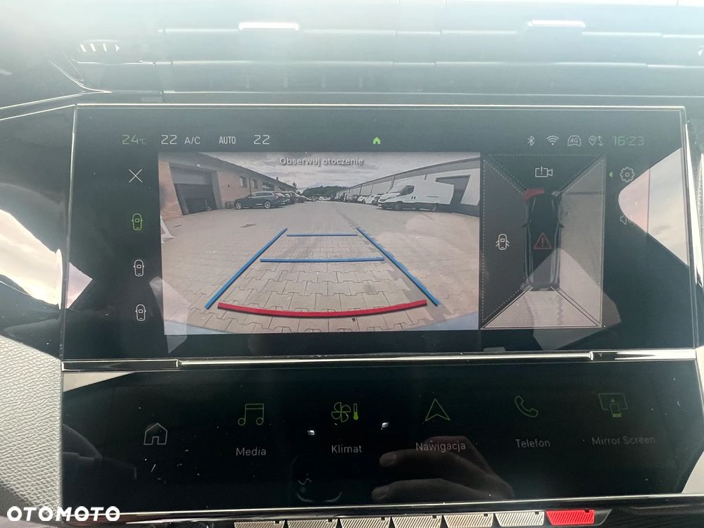 Peugeot 308 1.5 BlueHDi Allure S&S EAT8 - 30