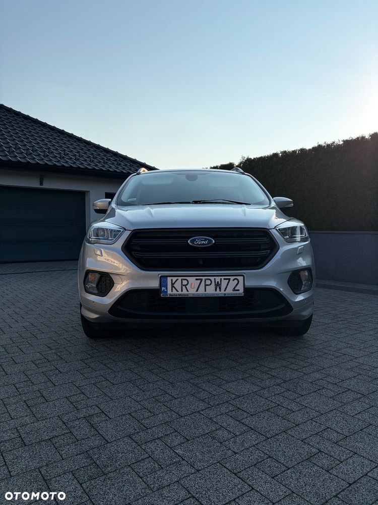 Ford Kuga 2.0 TDCi AWD ST-Line - 4