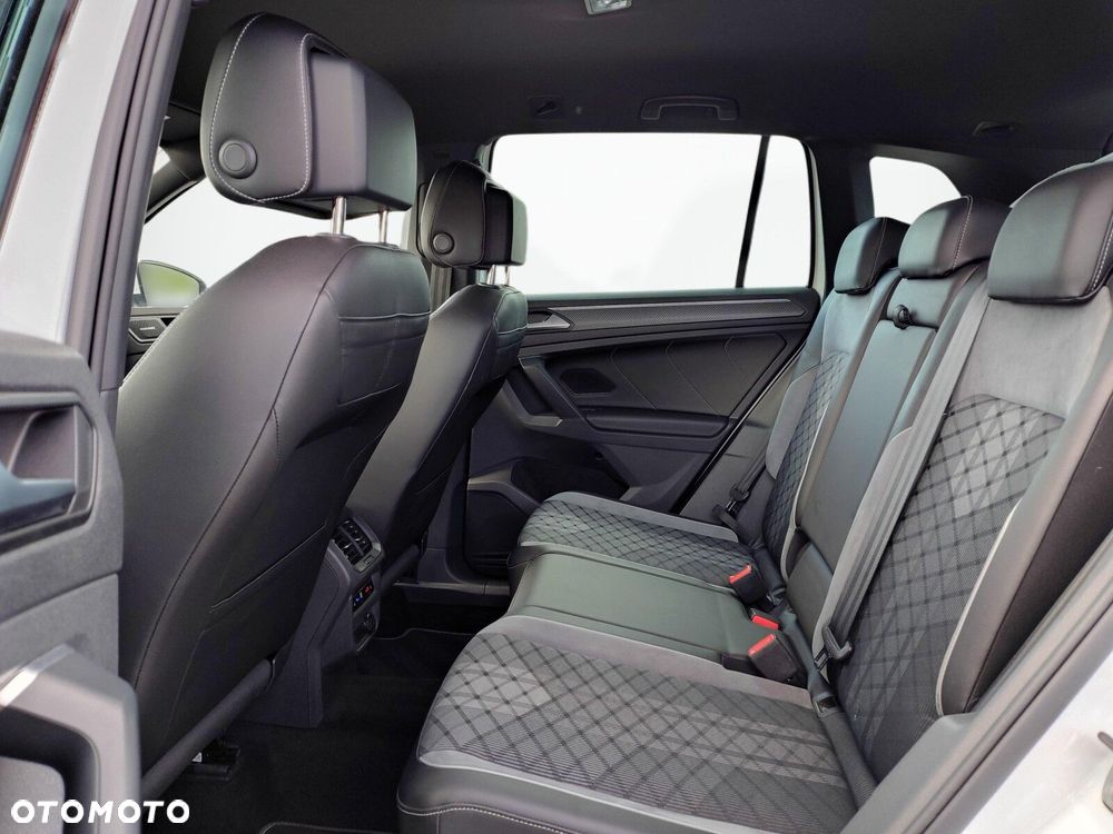 Volkswagen Tiguan 2.0 TDI SCR 4Mot R-Line DSG - 11