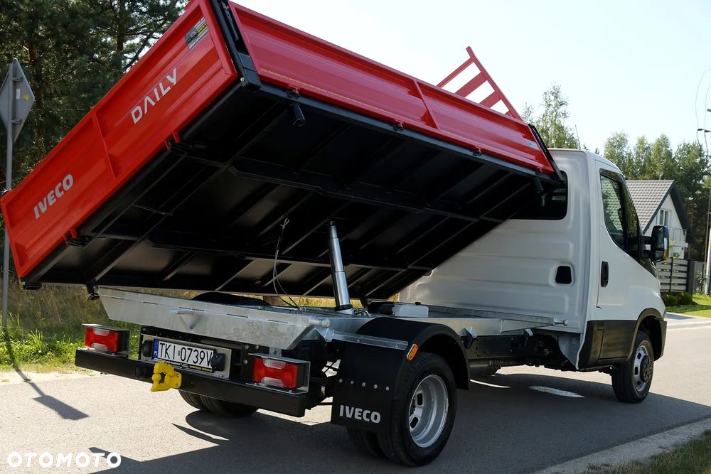 Iveco DAILY 35-150  * WYWROTKA 3-stronna * NISKI PRZEBIEG * JAK NOWY! - 32