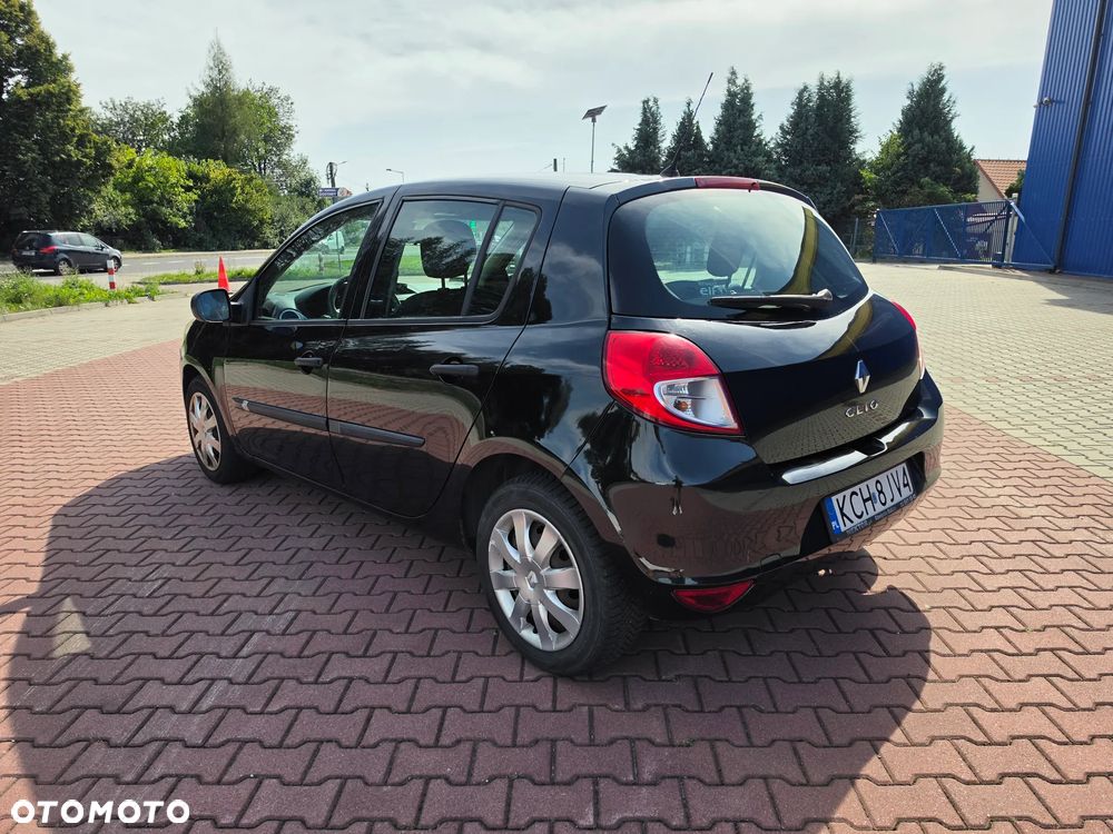 Renault Clio 1.2 16V Alize Euro5 - 5