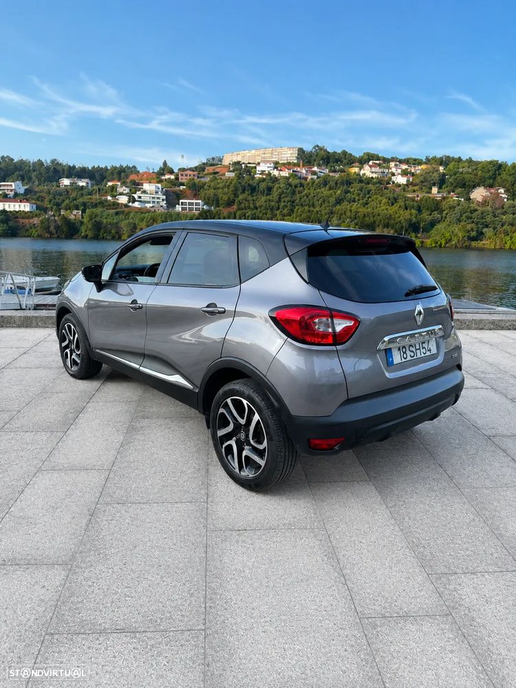 Renault Captur 1.5 dCi Exclusive - 4