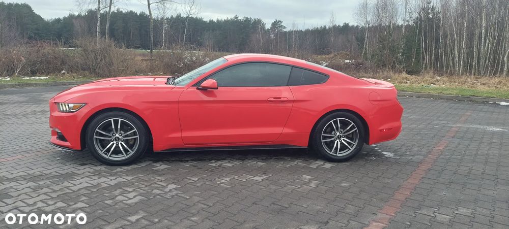 Ford Mustang 2.3 Eco Boost - 1