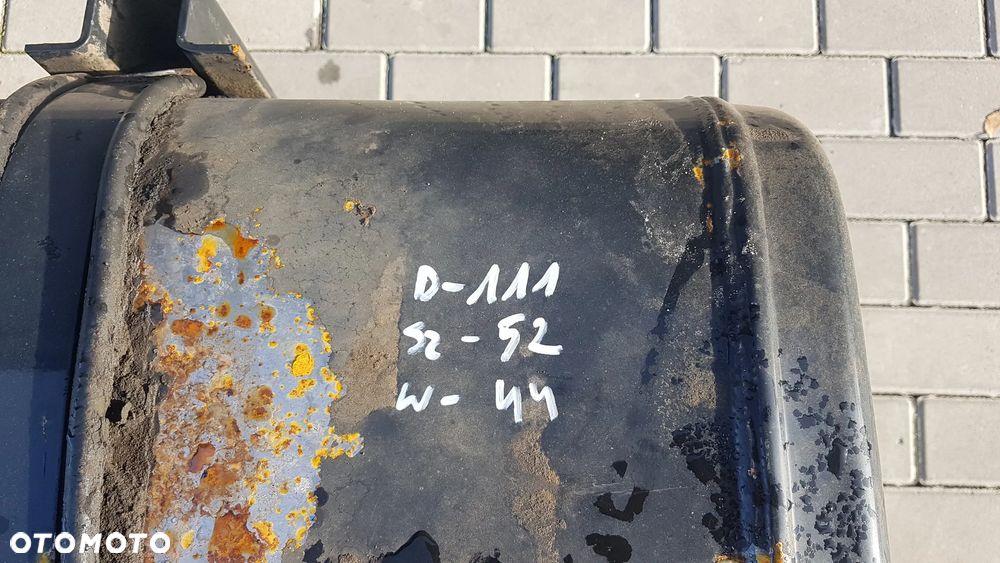 ZBIORNIK PALIWA MAN TGL TGM DŁ-111 SZER- 52 WYS - 44 - 2