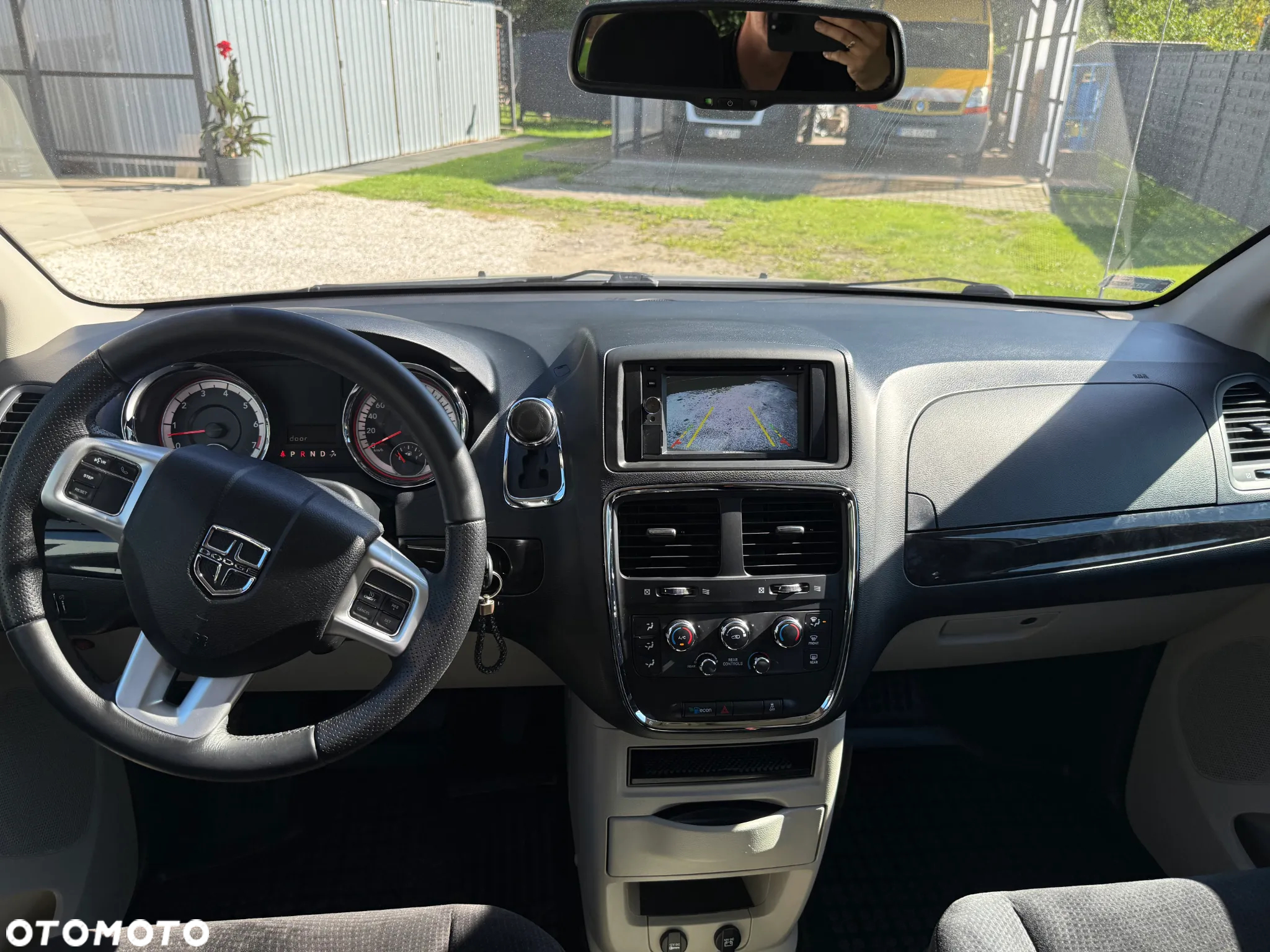 Dodge Grand Caravan - 7