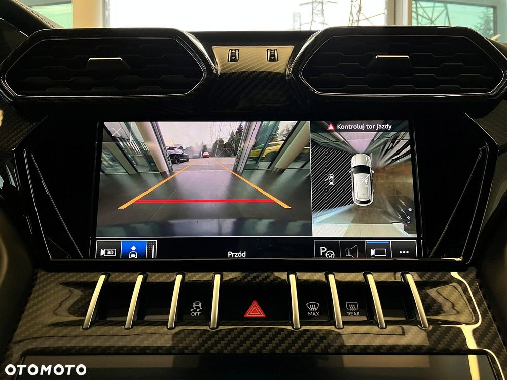 Lamborghini Urus - 18