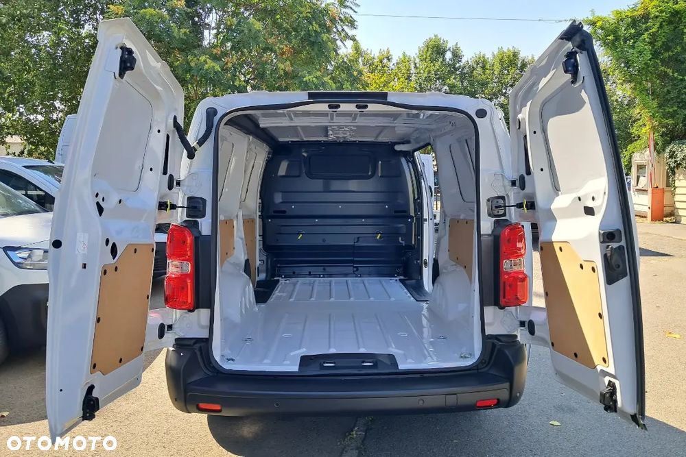 Opel Vivaro Furgon XL - 8