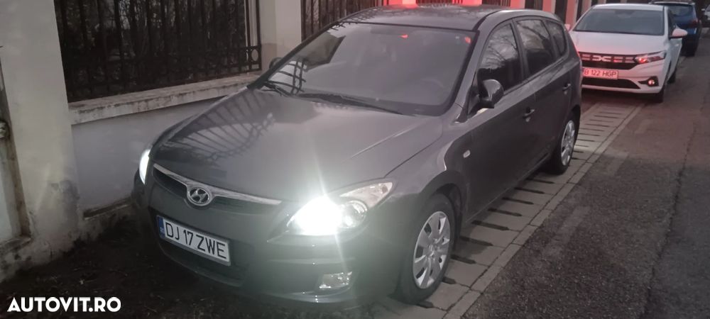 Hyundai i30 1.4 DOHC GLS COMFORT - 2