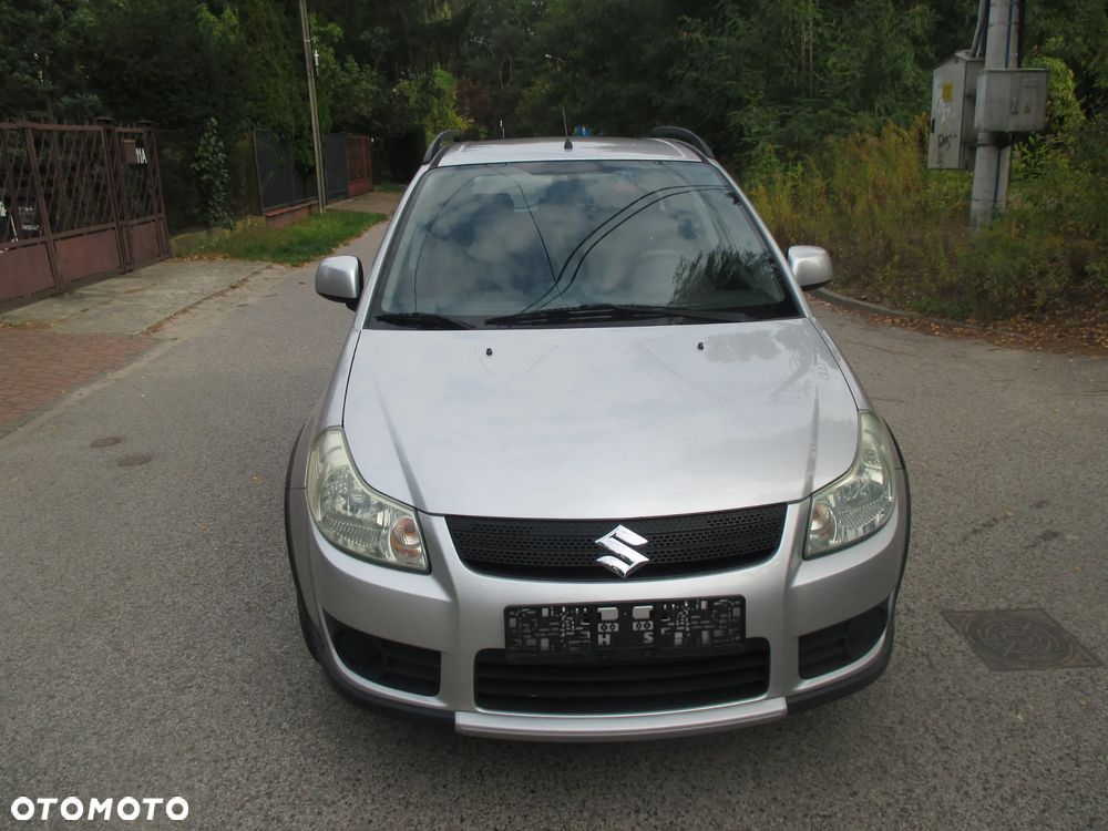 Suzuki SX4 - 8