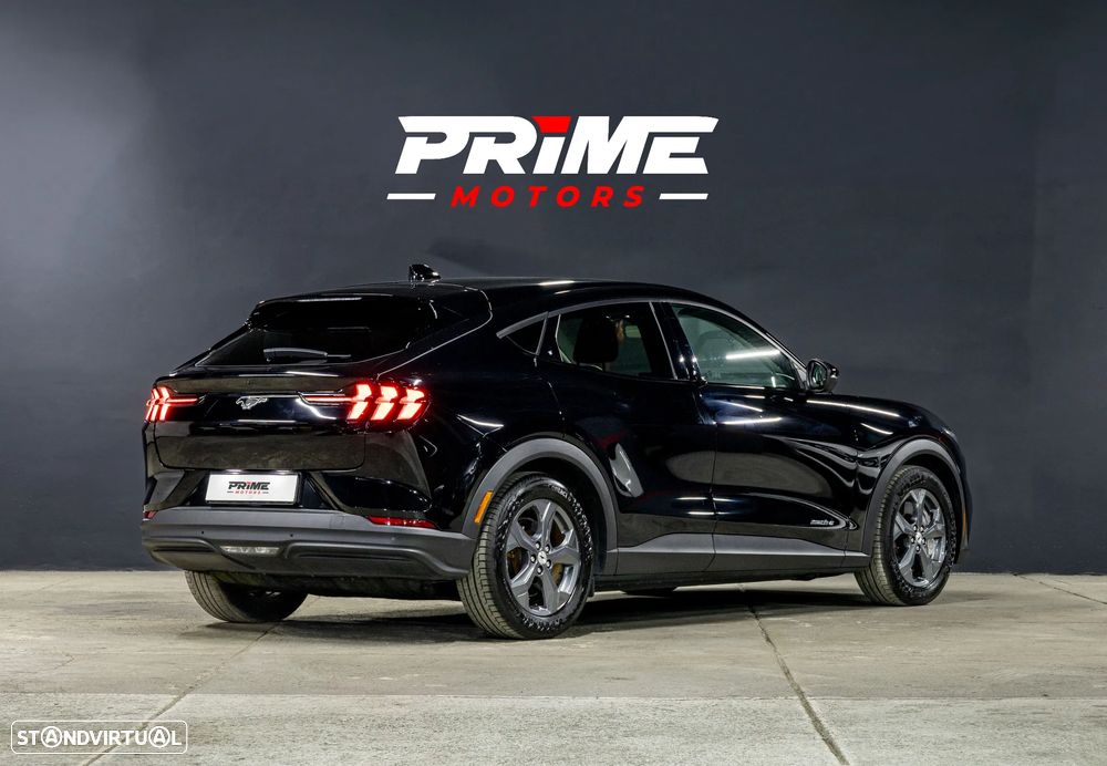 Ford Mustang Mach-E 75.7 kWh Base - 3