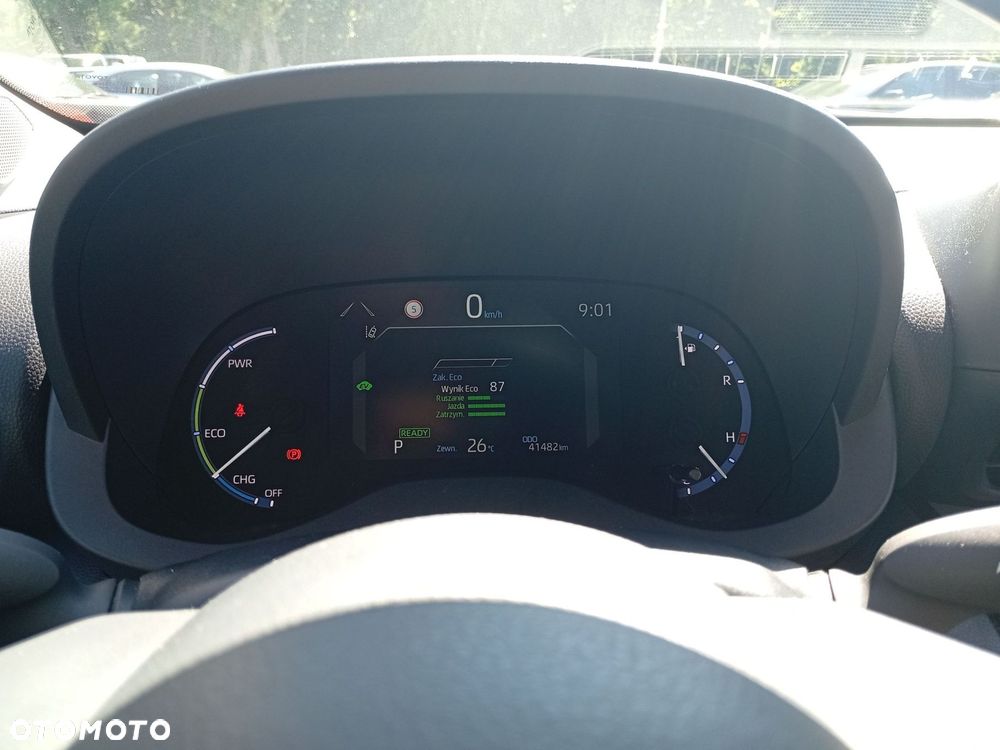 Toyota Yaris Cross Hybrid 1.5 Comfort - 17