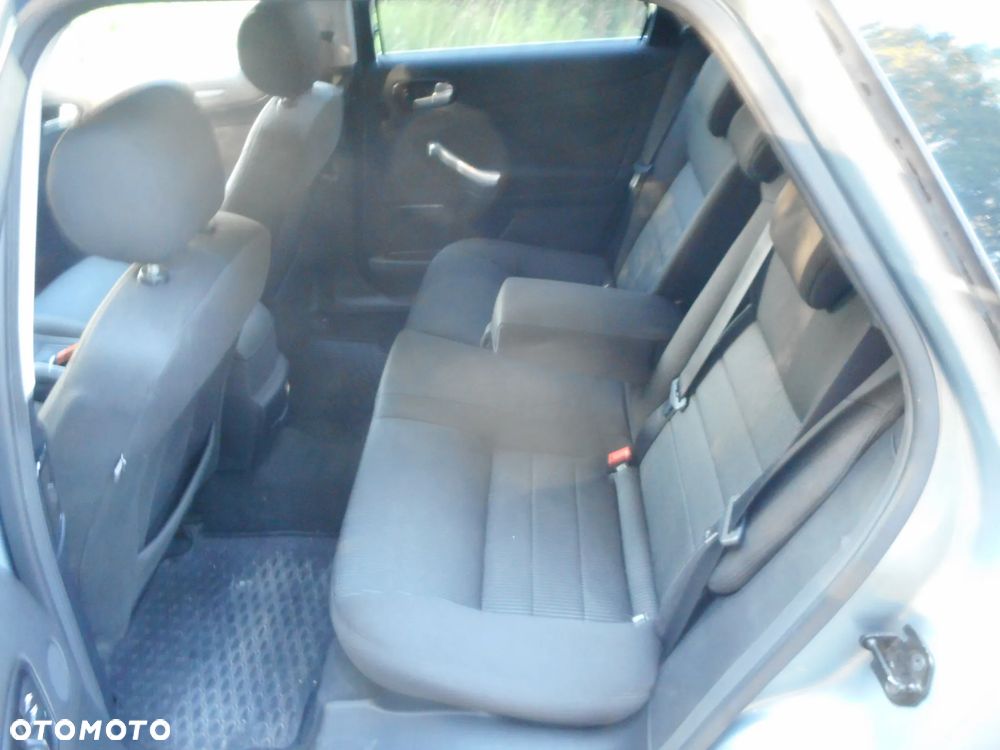 Ford Mondeo 2.0 Viva Titanium - 15