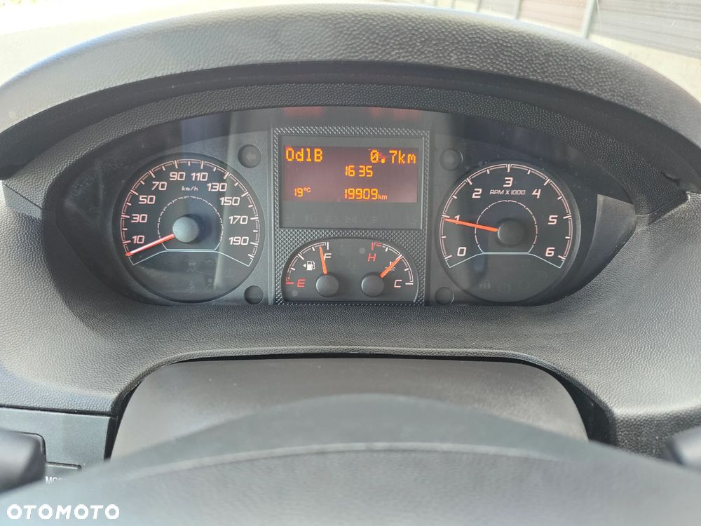 Fiat DUCATO 19Tyś km DOKA MAXI 7-OSOBOWY + 855Kg Ładownośc NAJLEPSZY SINIK 2,3 IVECO 140KM SALON PL STAN JAK NOWY NOWY NOWY 19Tyś km SERWIS ASO FIAT DO OSTATNIEGO Km KOŁA16 Cali KLIMA ELEKTRYKA WZMOCNIONE ZAWIESZENIE - 4