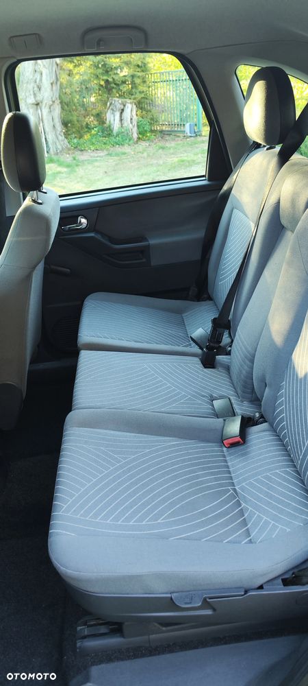 Opel Meriva 1.4 - 21