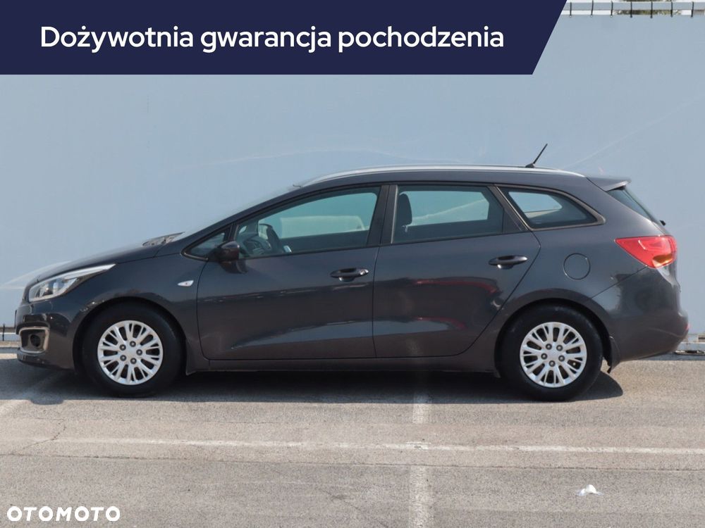 Kia Ceed - 4