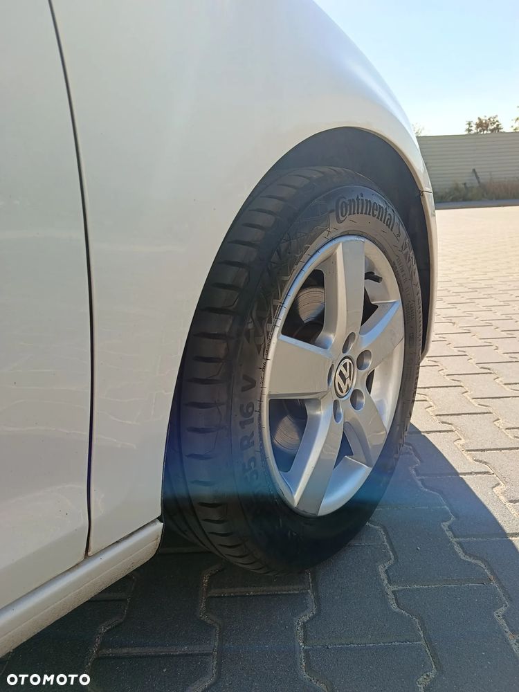 Volkswagen Golf 1.6 TDI BlueMotion Technology Comfortline - 9