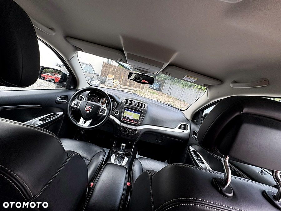 Fiat Freemont 2.0 Multijet Lounge AWD - 25