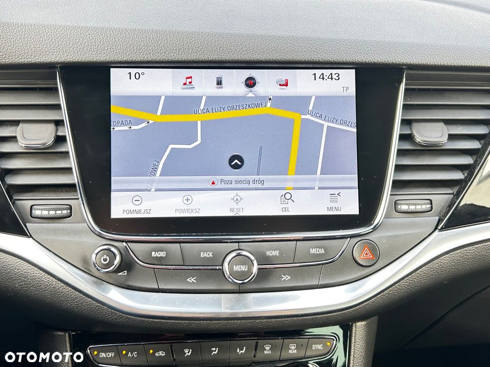 Opel Astra 1.4 T Dynamic S&S - 25