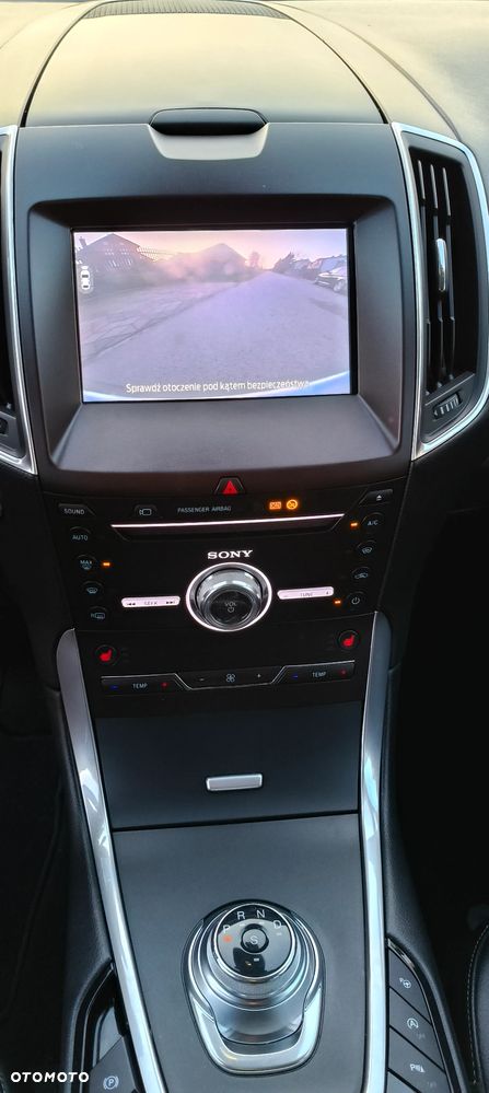 Ford S-Max 2.0 EcoBlue Titanium - 28