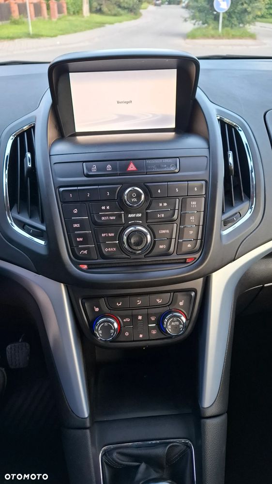 Opel Zafira - 13