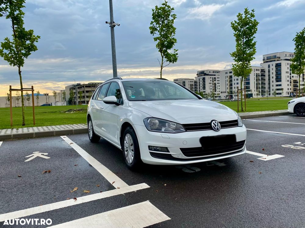 Volkswagen Golf 1.6 TDI DPF Comfortline - 1