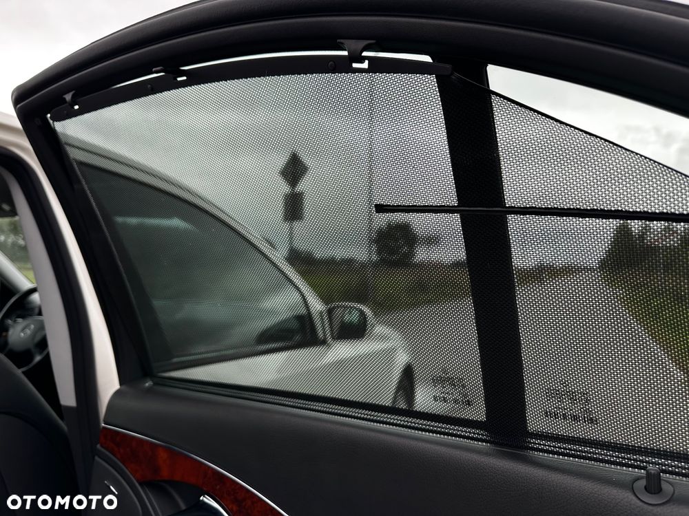 Mercedes-Benz Klasa E 350 4Matic Automatik Classic - 21