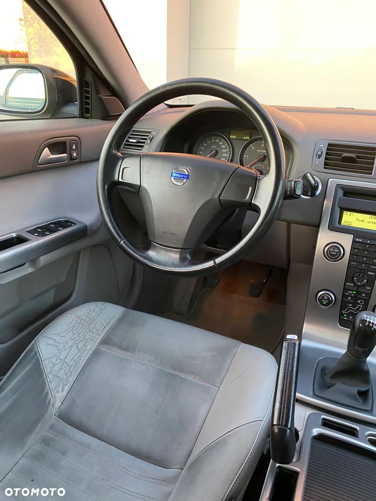 Volvo V50 2.0D Kinetic - 17