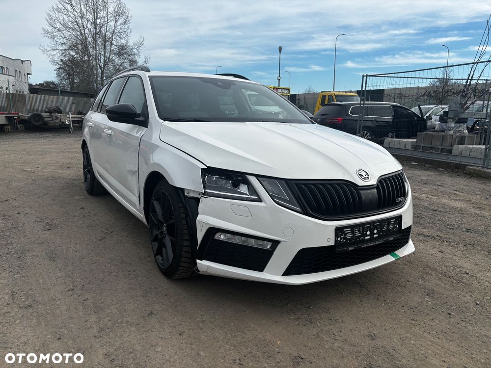 Skoda Octavia 2.0 TDI (Green tec) RS - 11
