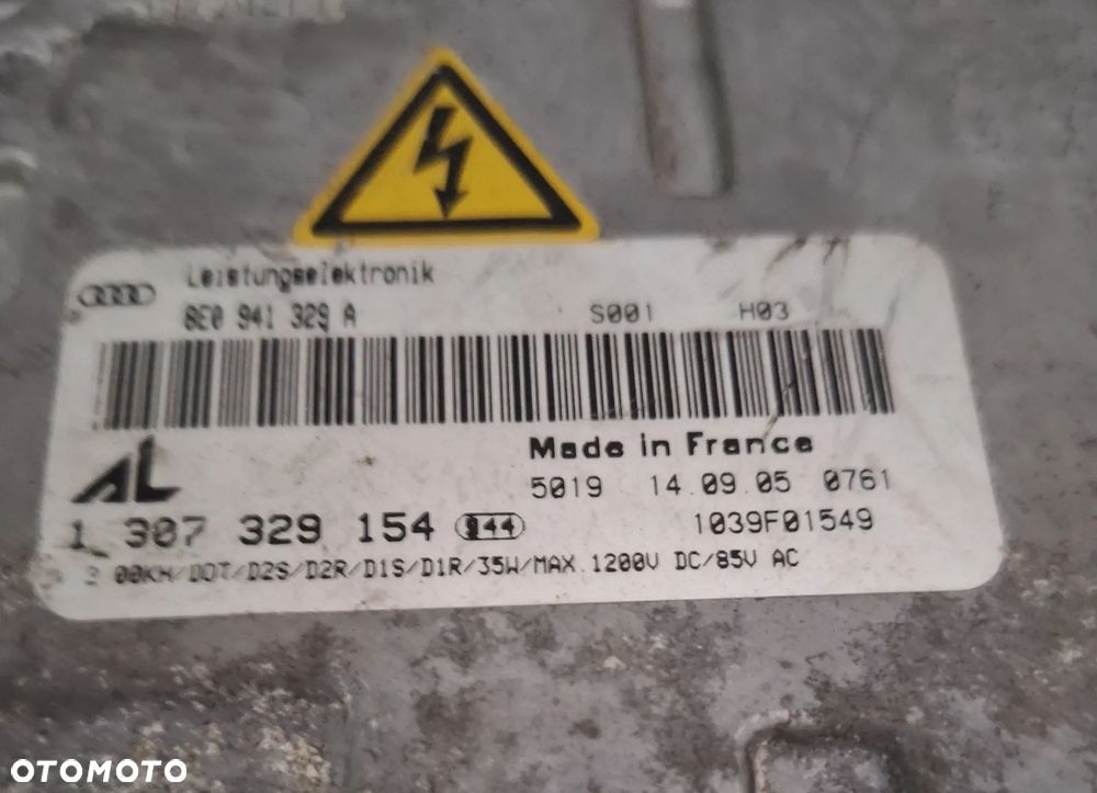 KPL . LAMP BIXENON LEWA i PRAWA -AUDI A3/8P - EUROPA - 15