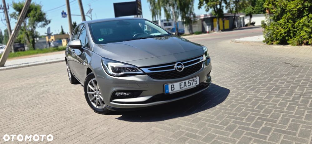 Opel Astra 1.4 Turbo Innovation - 3