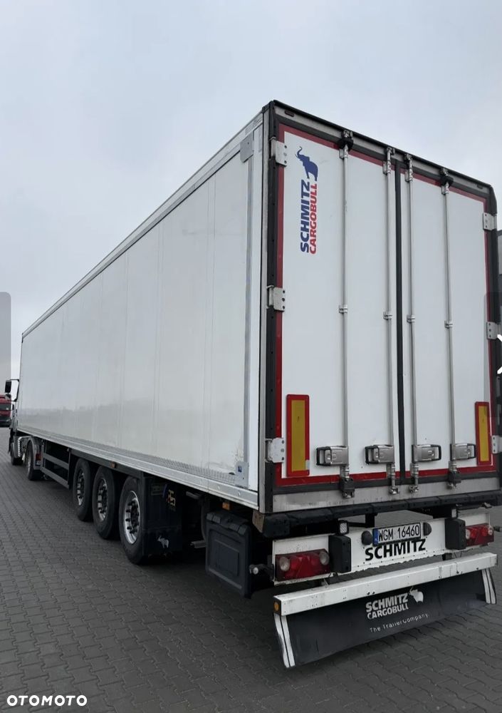 Schmitz Cargobull SKO24L - 3