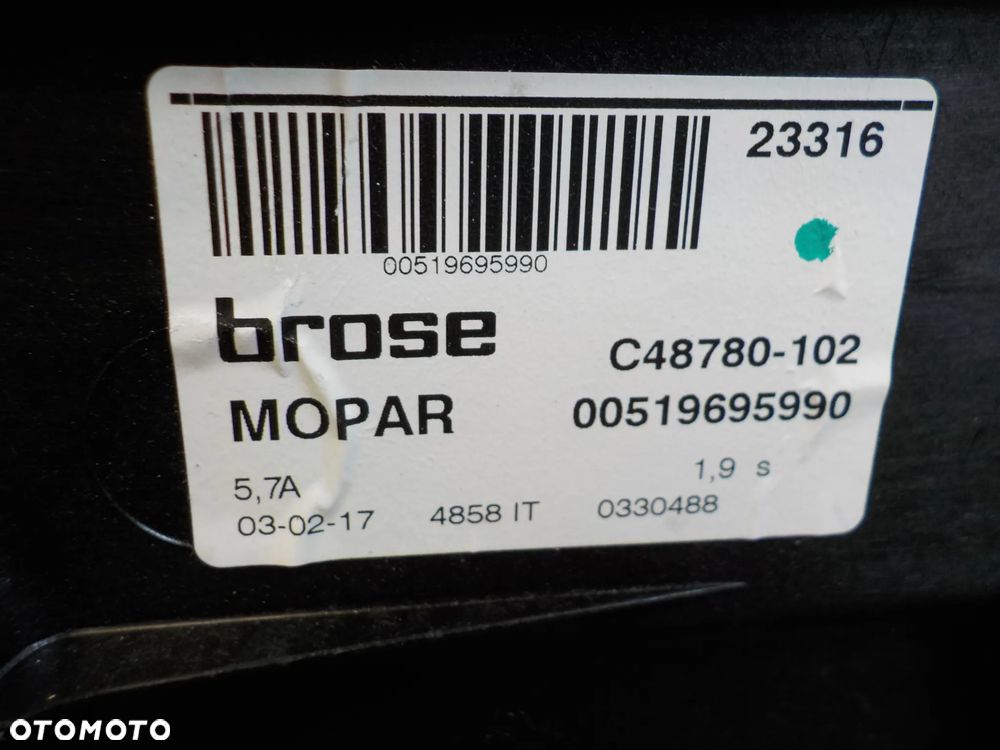 FIAT 500X PODNOŚNIK SZYBY LEWY TYŁ LEWY TYLNY - 2